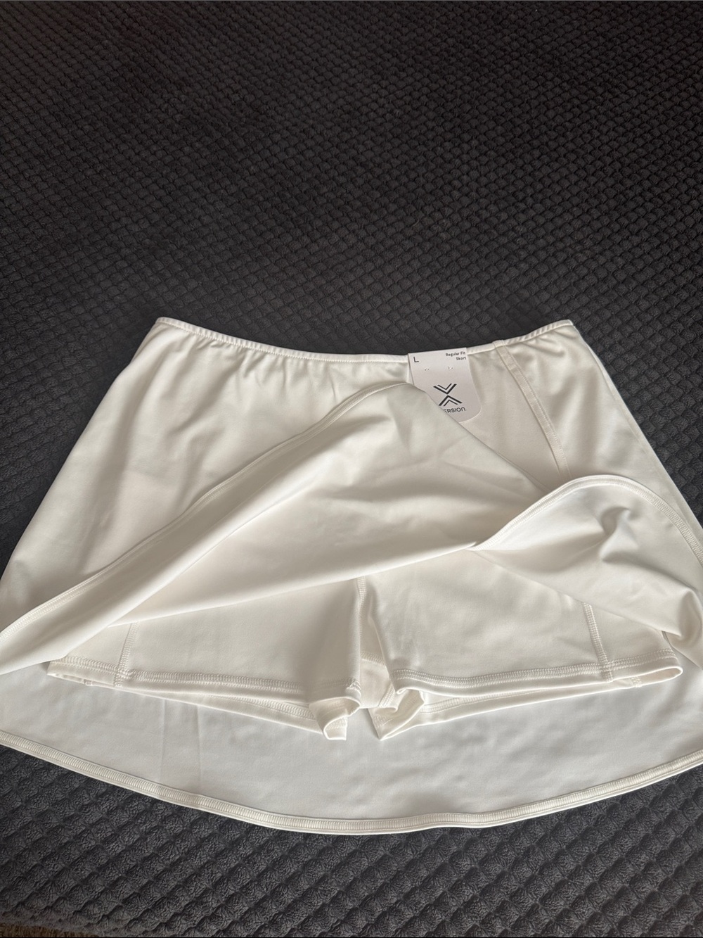 Xersion White Performance Skort - Picture 3 of 5